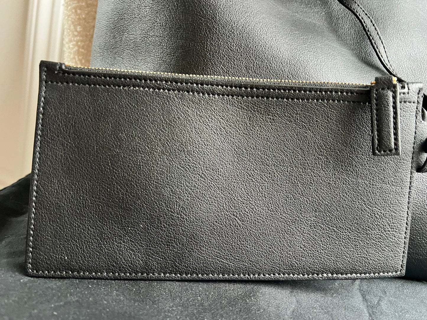 Yves Saint Laurent (YSL) Black E/W Shopping Tote (RRP £1115)