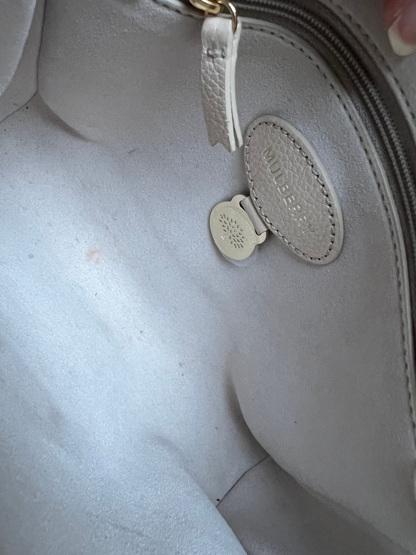 Mulberry Buttercream Regular Lily with Gold Hardware (RRP £995)
