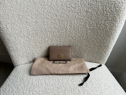 Gucci Beige Marmont Card Holder