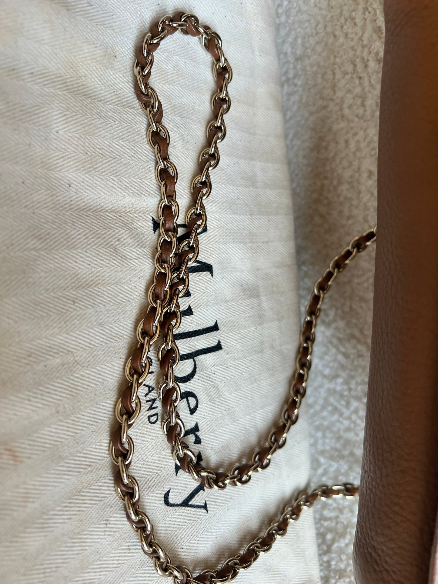 Mulberry Oak Regular Lily with Gold Hardware (RRP £995)