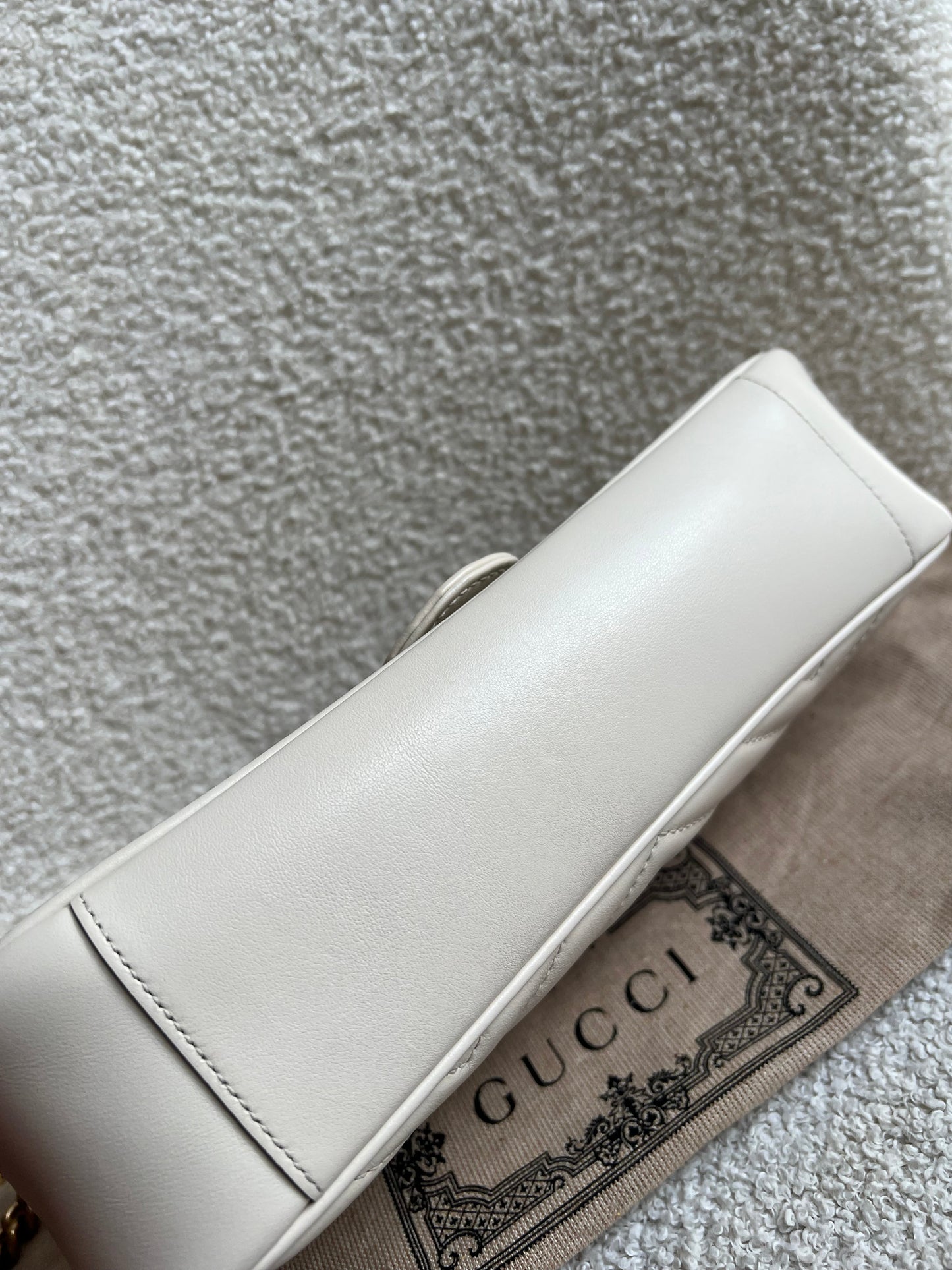Gucci GG White Marmont Small Shoulder Bag (RRP £1890)