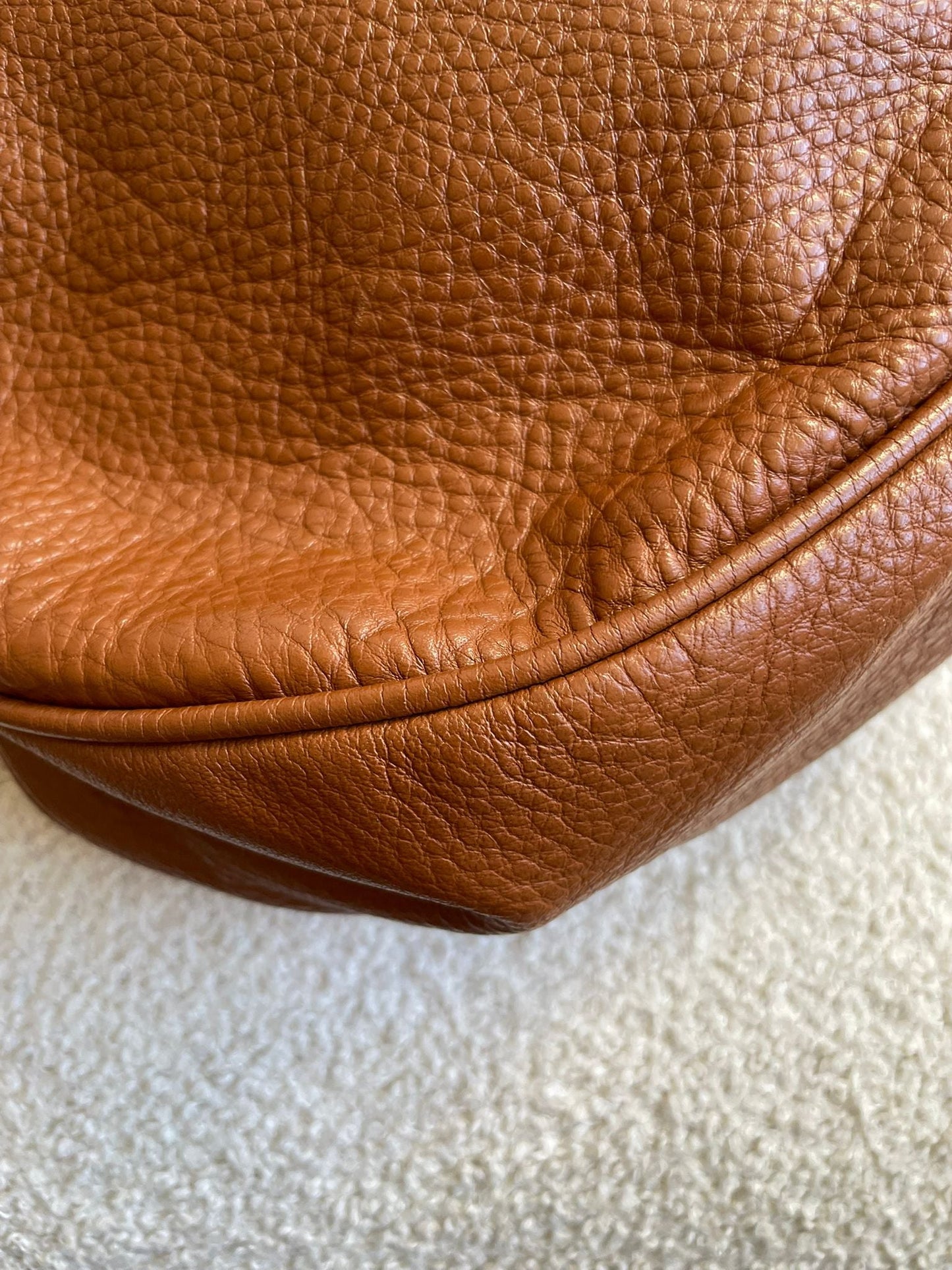 Mulberry Oak Mitzy Messenger