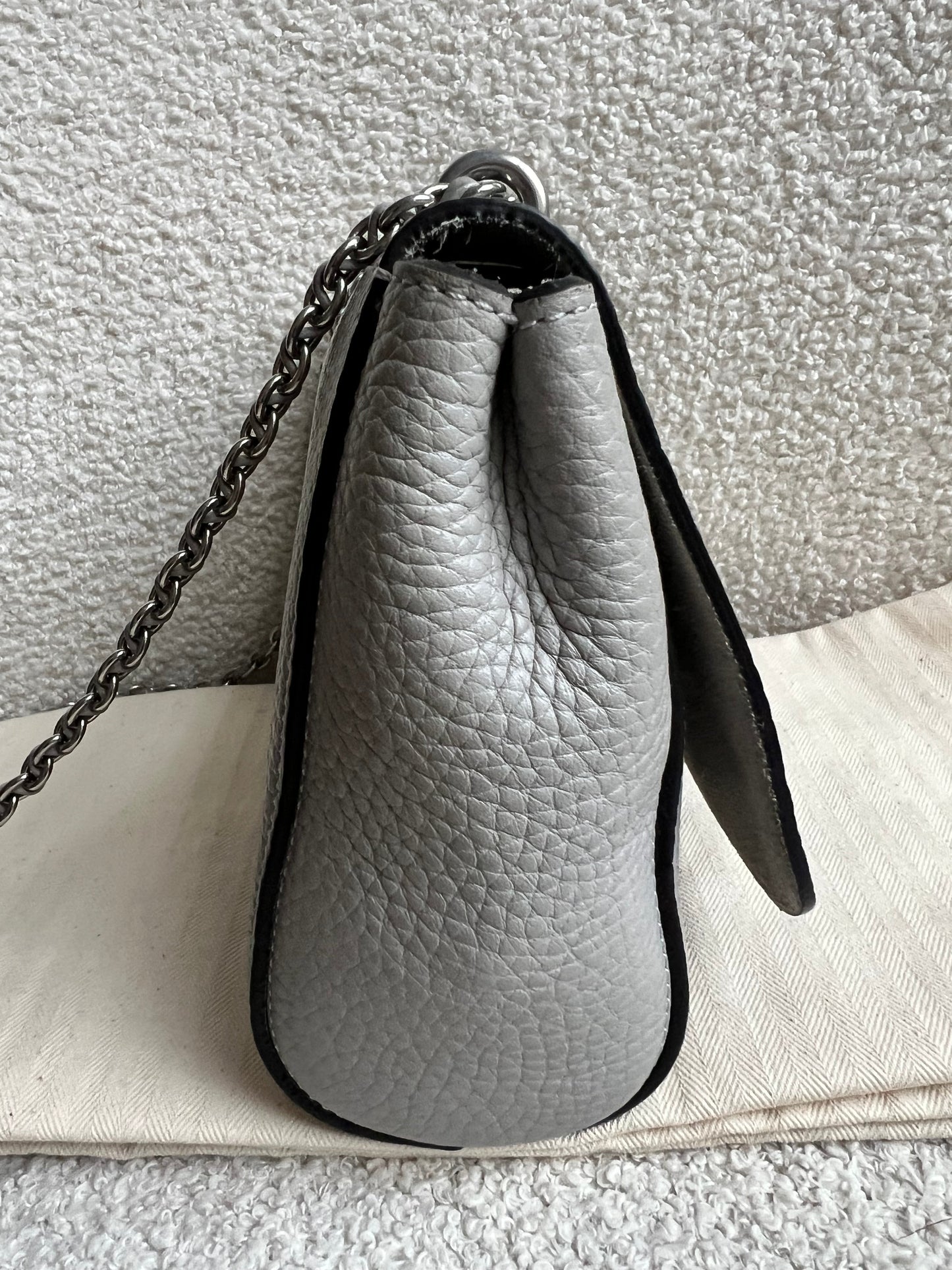 Mulberry Pale Grey Regular Lily Heavy Grain (RRP £1095)