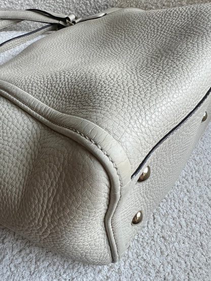 Gucci Soho Tote in Eggshell
