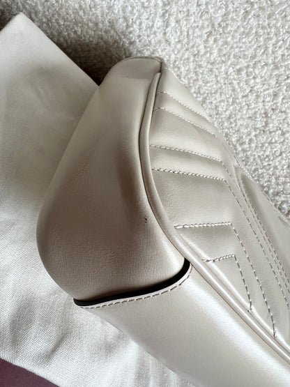 Gucci GG White Marmont Mini Shoulder Bag (RRP £1,890)