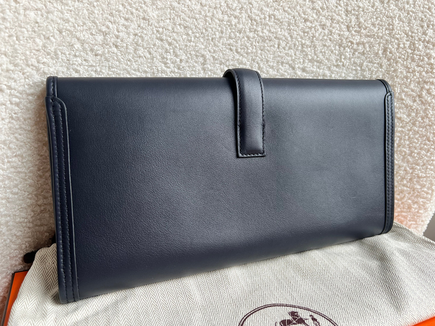 Hermes Jige Elan 29 Clutch in Bleu Nuit (RRP £3360)