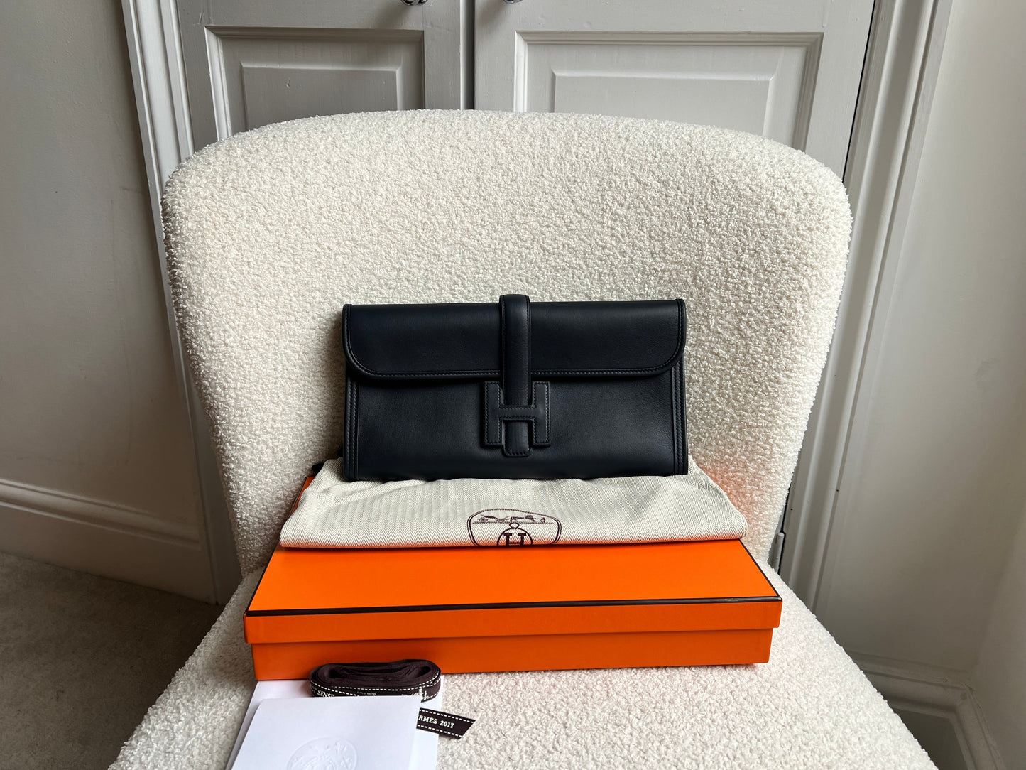 Hermes Jige Elan 29 Clutch in Bleu Nuit (RRP £3360)
