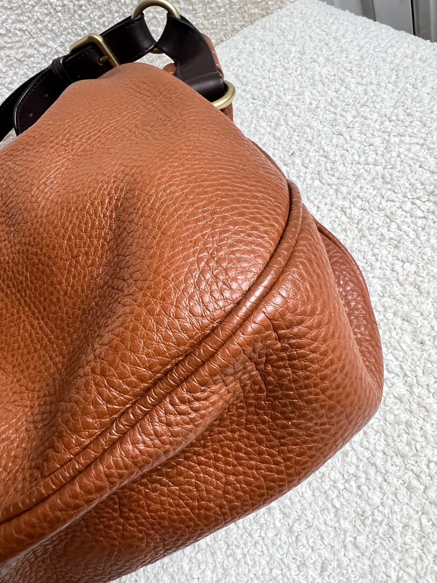 Mulberry Oak Mitzy Messenger