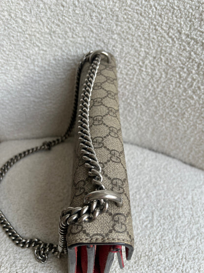 Gucci Dionysus GG Supreme Small Shoulder Bag (RRP £2,220)