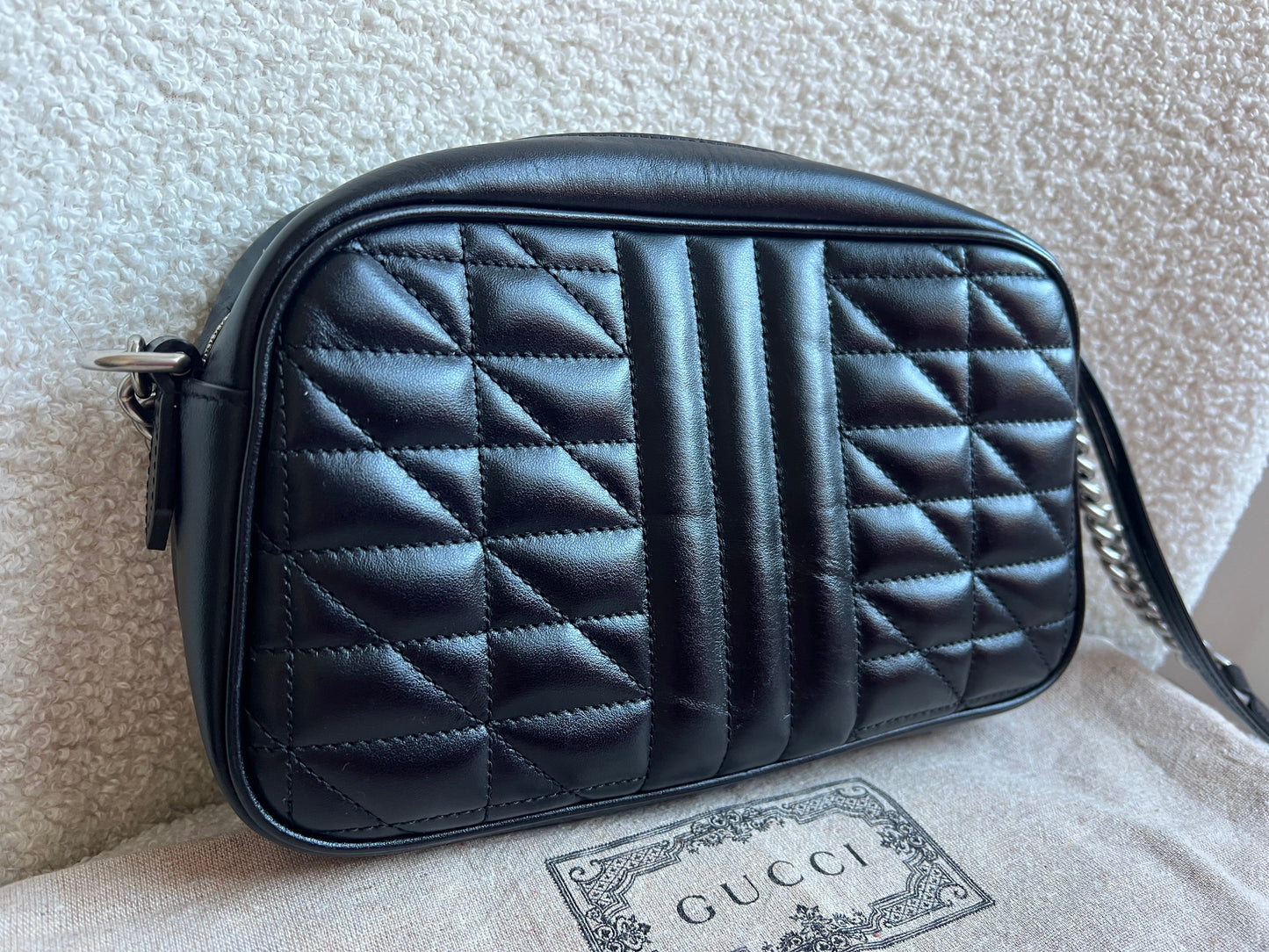 Gucci Aria GG Black Marmont Small Shoulder Bag (RRP £1440)
