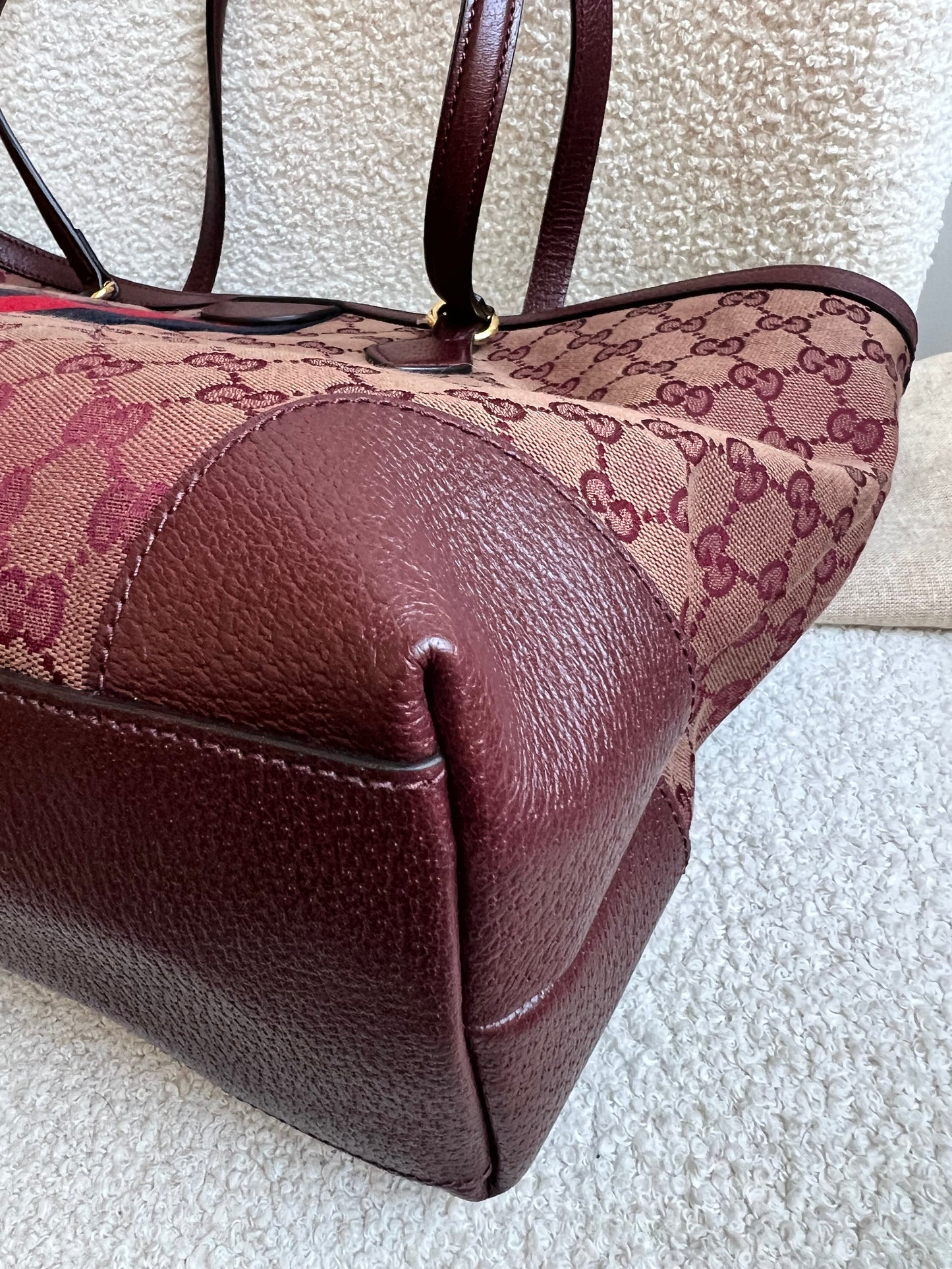 Gucci Burgundy Ophidia GG Supreme Medium Tote