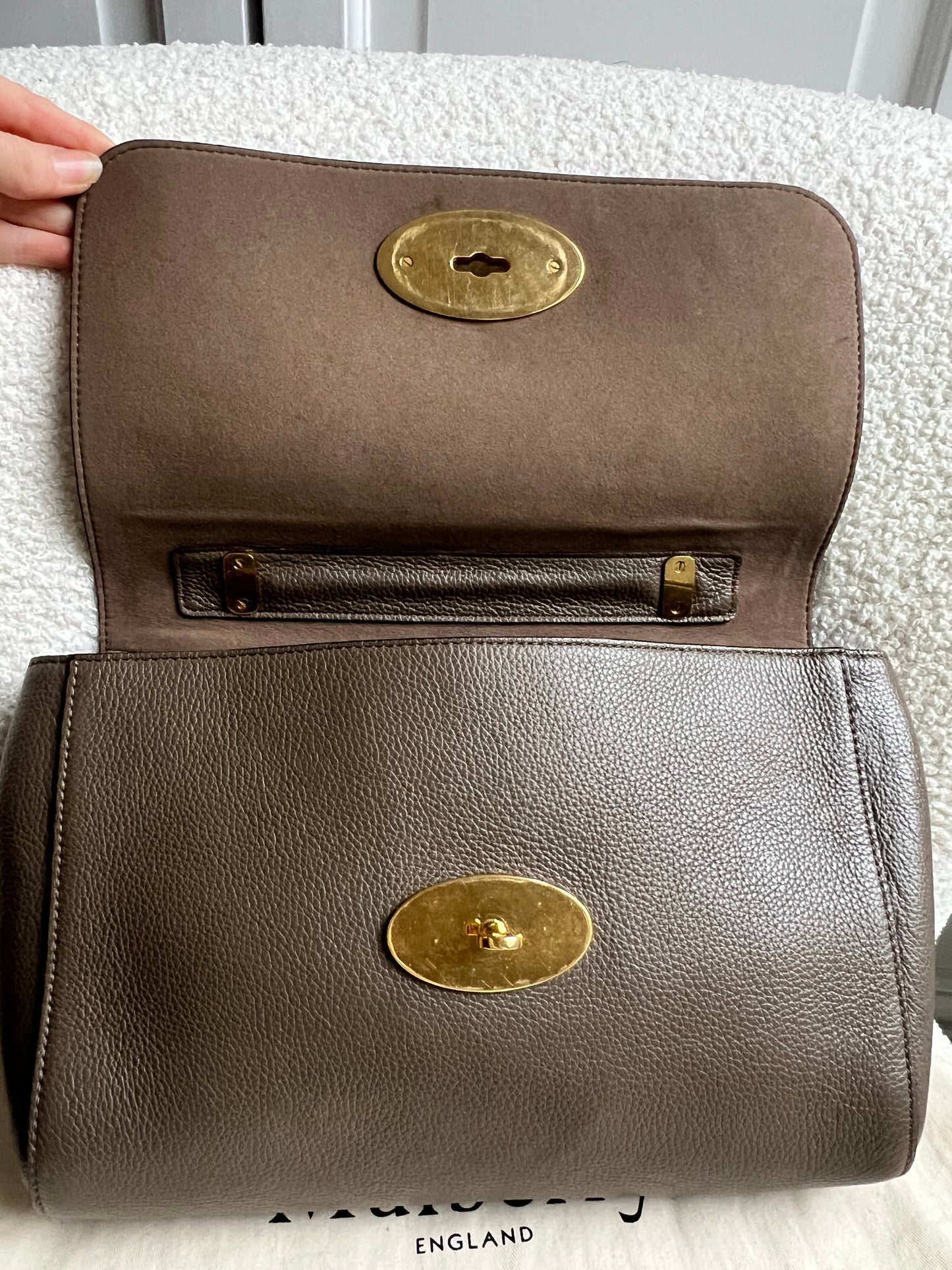 Mulberry Clay Medium Lily with Gold Hardware (RRP £1095)