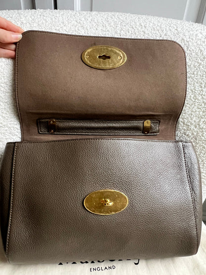 Mulberry Clay Medium Lily with Gold Hardware (RRP £1095)