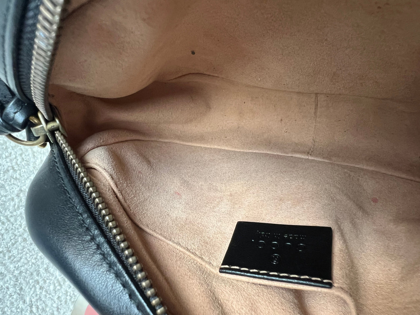 Gucci GG Black Marmont Mini Shoulder Bag (RRP £1,360)