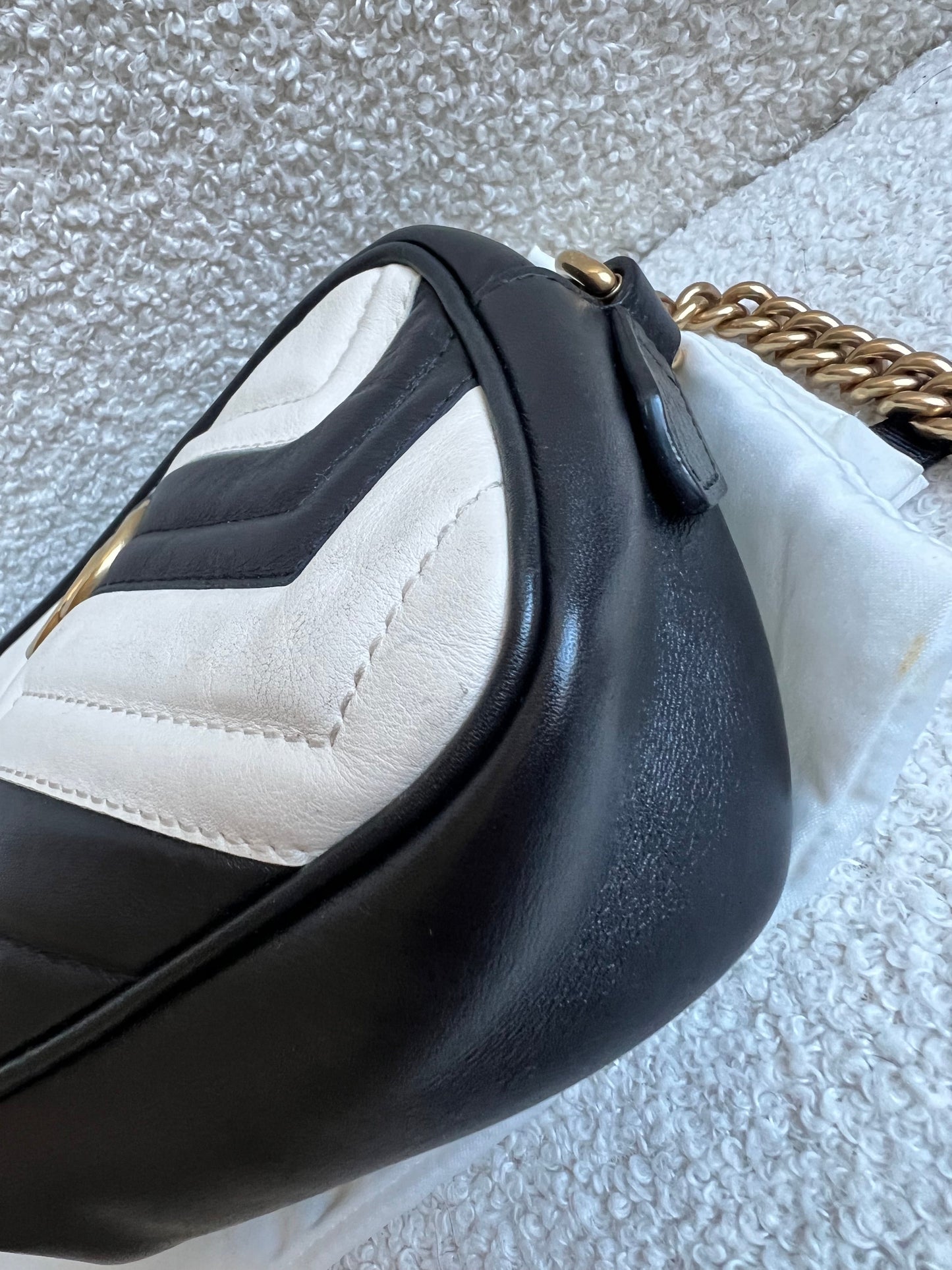 Gucci GG Black and White Marmont Mini Shoulder Bag (RRP £1,360)