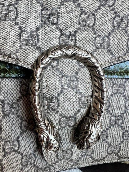 Gucci Dionysus GG Supreme Medium Shoulder Bag (RRP £2,450)