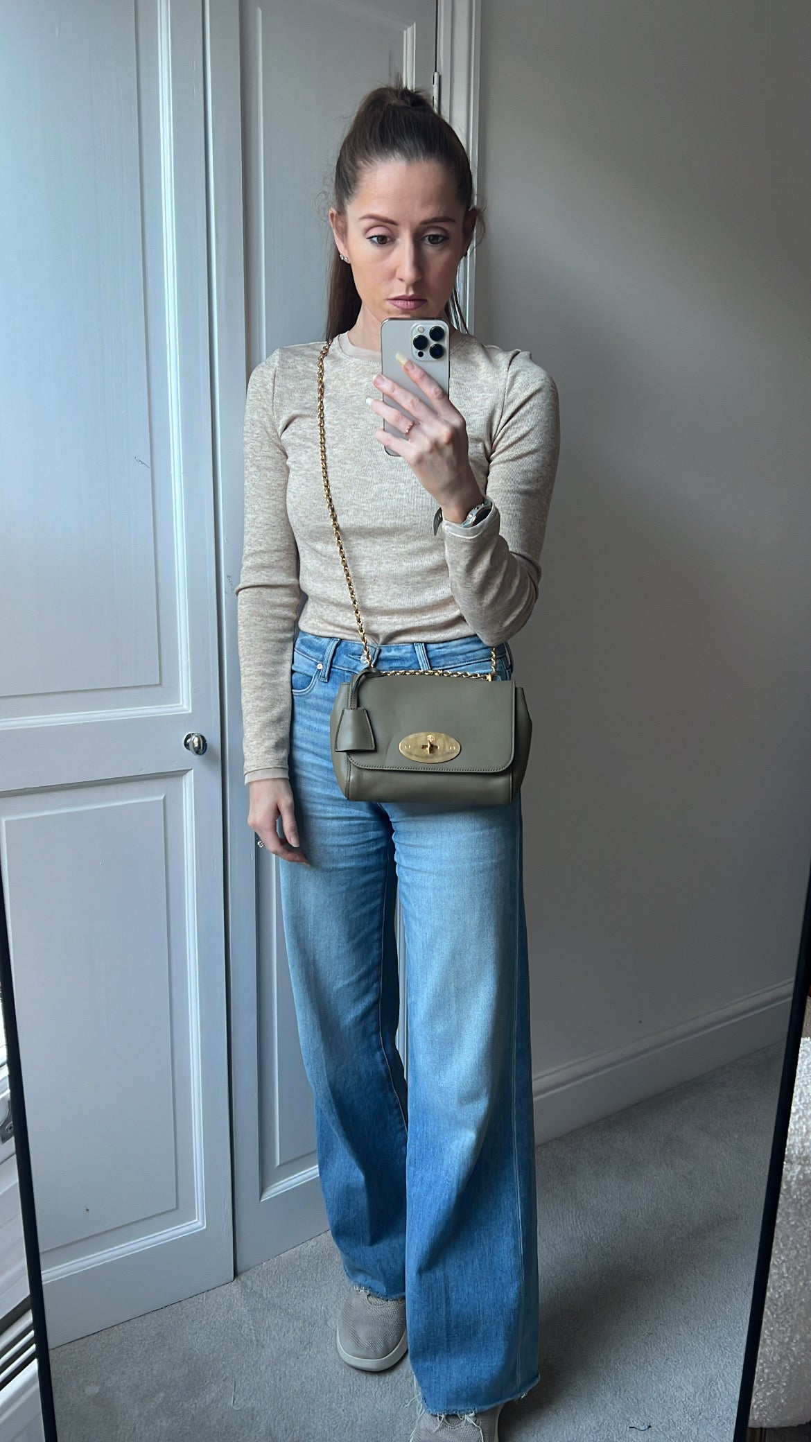 Mulberry Linen Regular Lily with Gold Hardware (RRP £995)