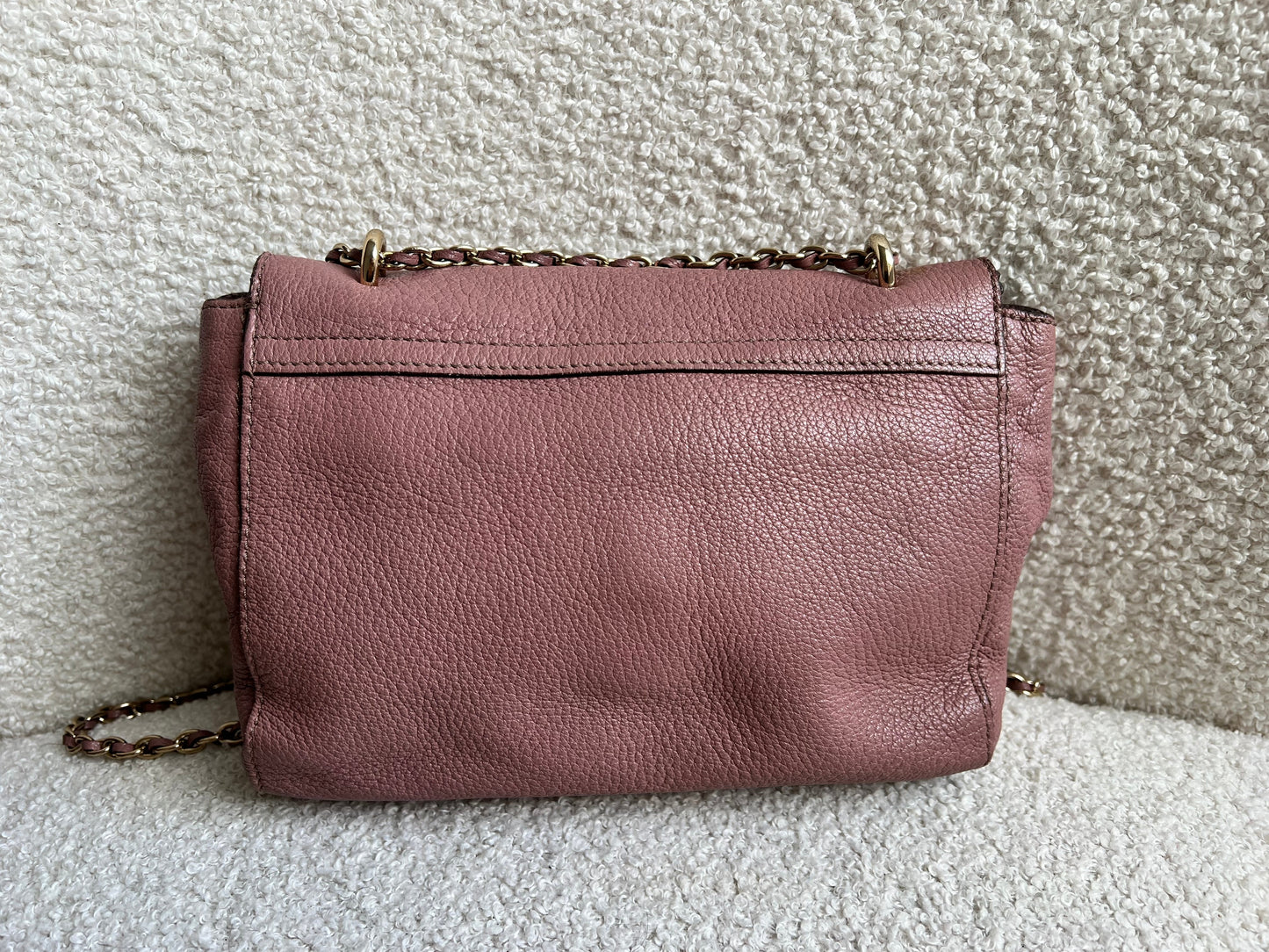 Mulberry Blush Regular Lily with Gold Hardware