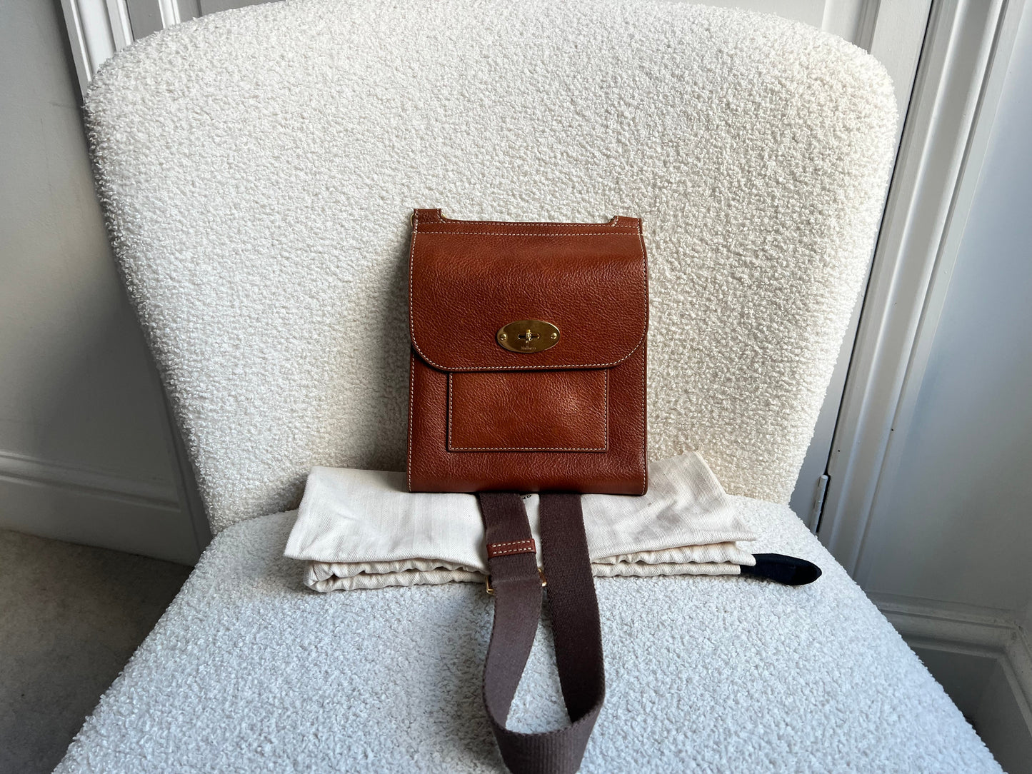 Mulberry Small Oak Antony in Legacy Oak NVT (RRP £595)