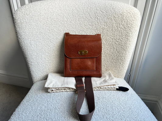 Mulberry Small Oak Antony in Legacy Oak NVT (RRP £595)