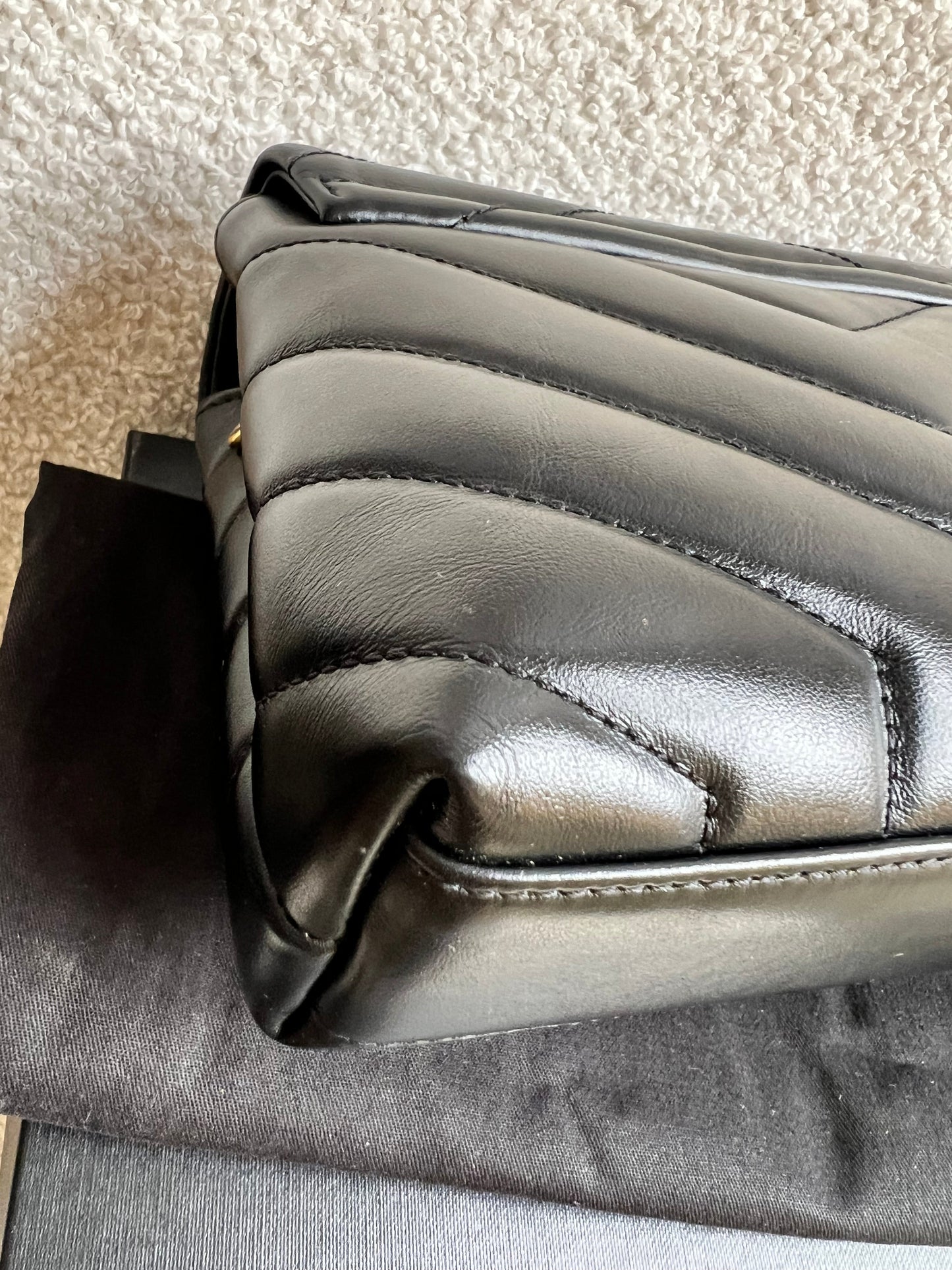 Yves Saint Laurent (YSL) Toy Lou Lou (RRP £1350)
