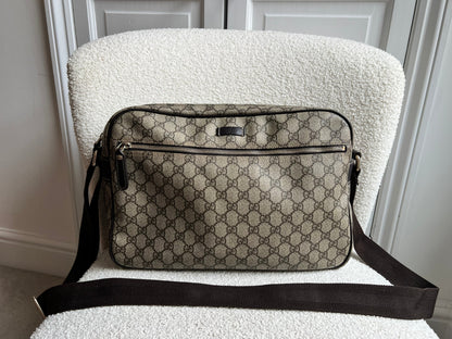 Gucci GG Supreme Canvas Shoulder Bag