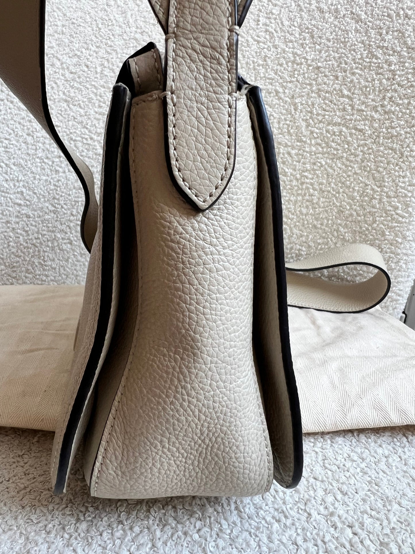 Mulberry Billie in Chalk Small Classic Grain (RRP £895)