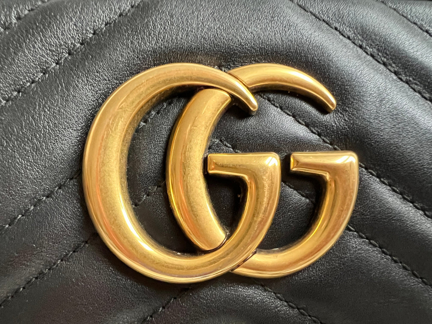 Gucci GG Black Marmont Small Shoulder Bag (RRP £1440)
