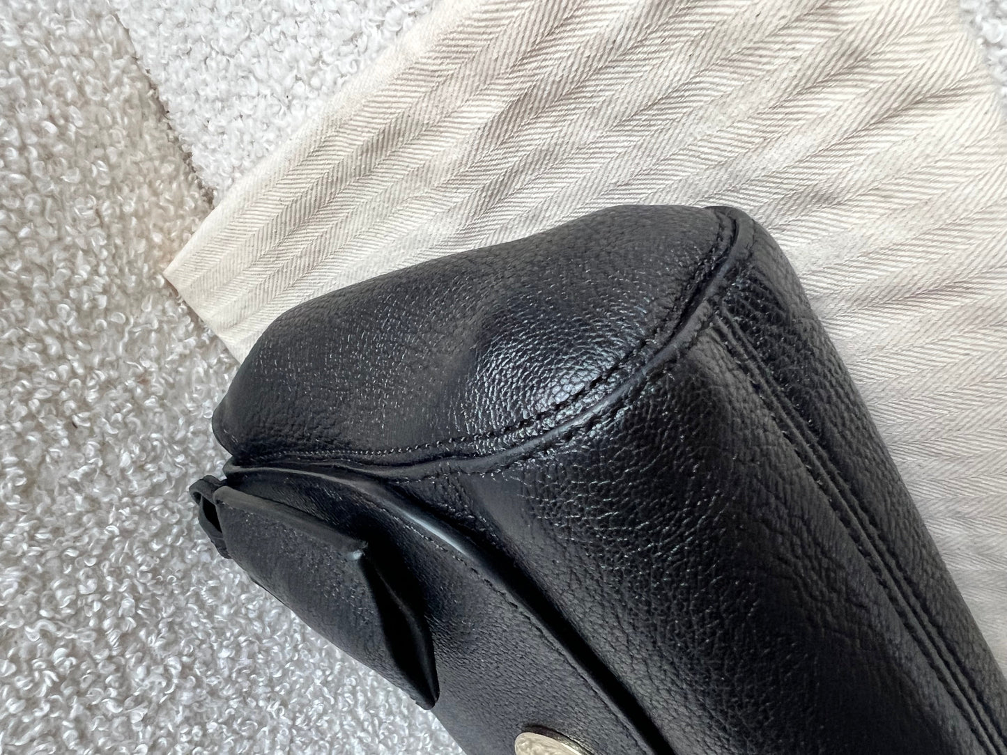 Mulberry Black Regular Lily with Gold Hardware (RRP £995)
