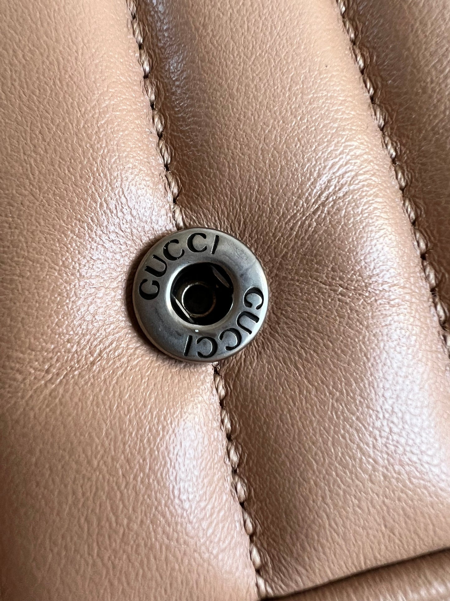 Gucci GG Beige Marmont Super Mini Aria Shoulder Bag (RRP £985)