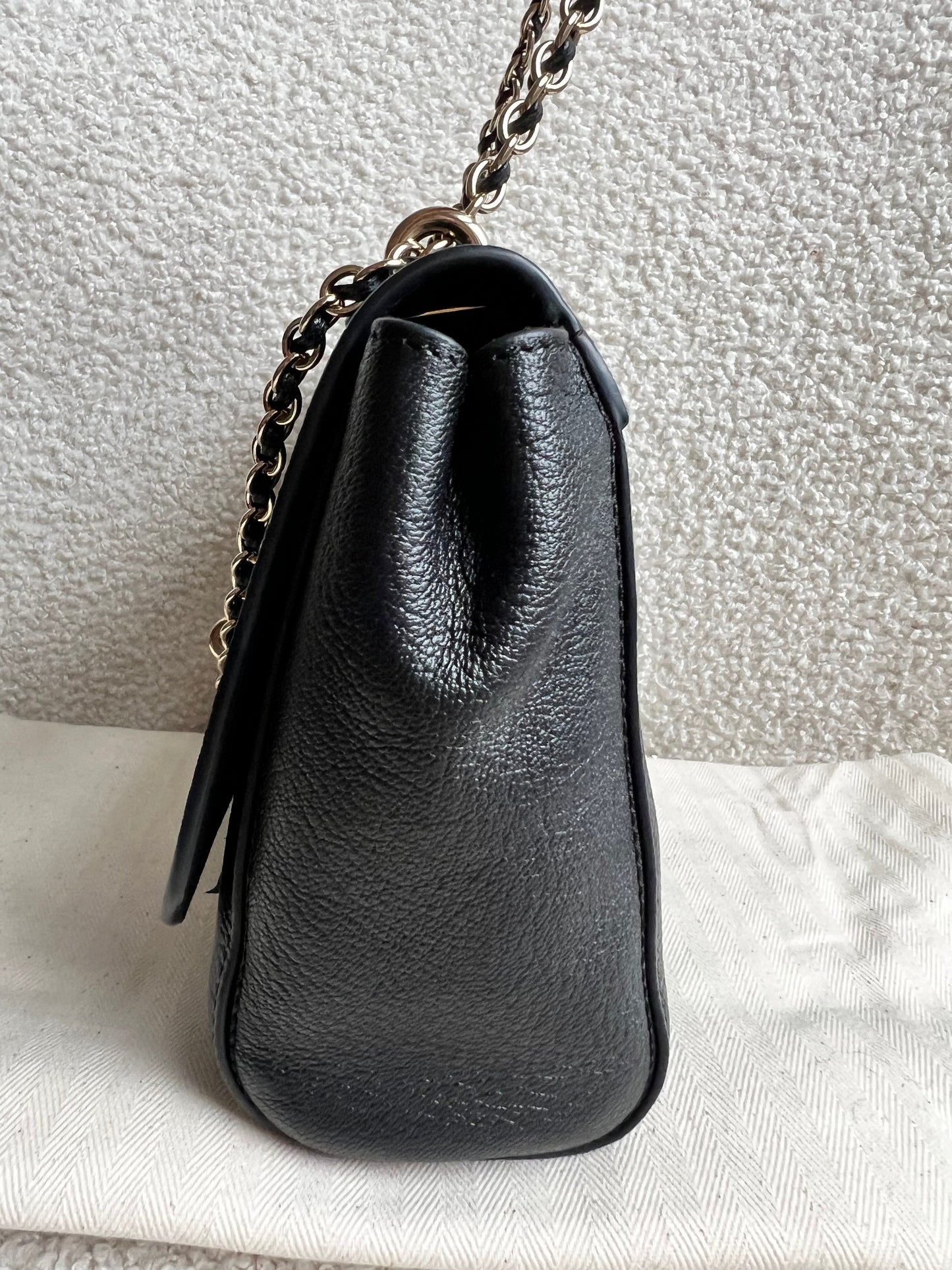 Mulberry Black Regular Lily with Gold Hardware (RRP £995)