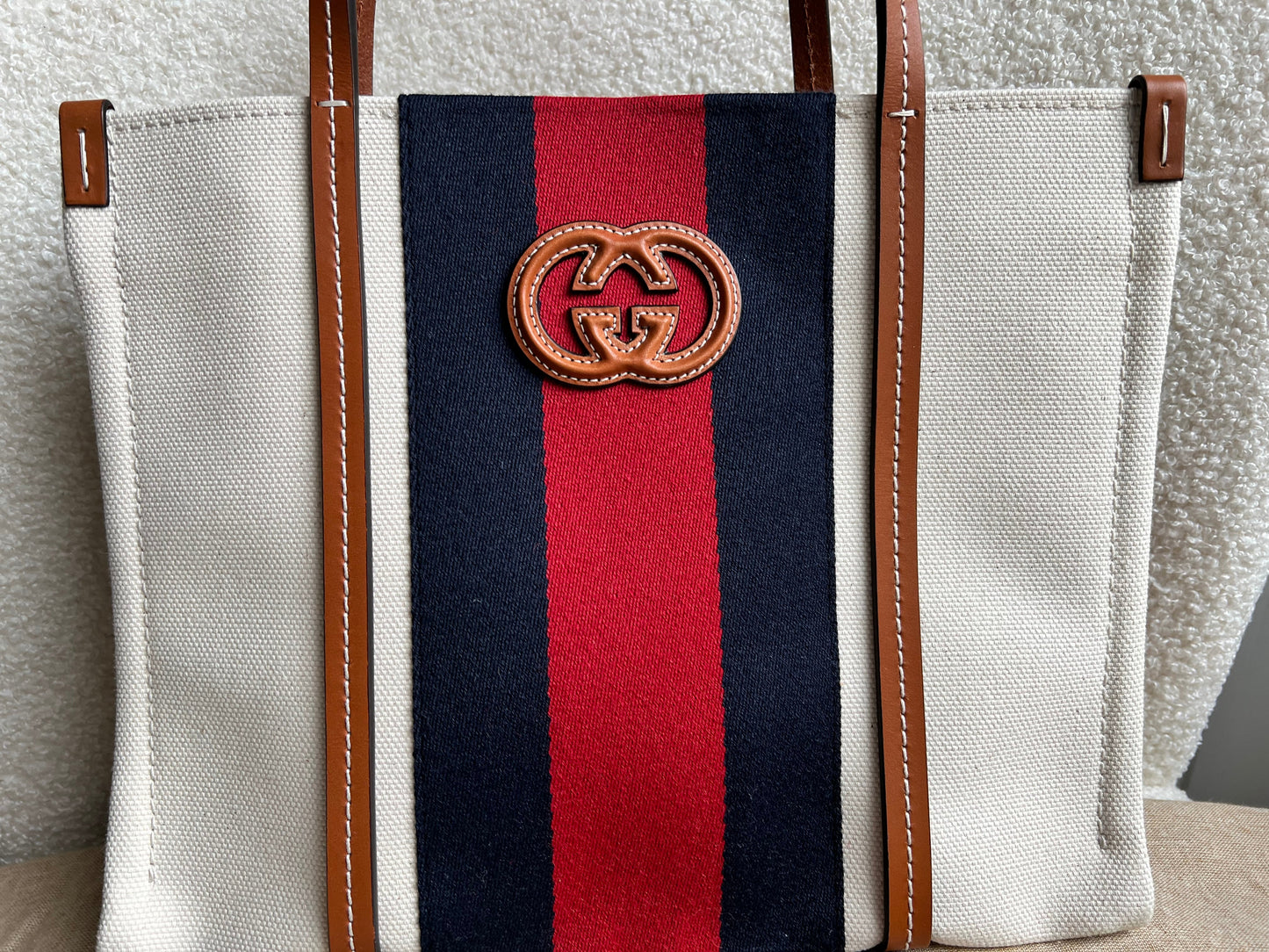 Gucci Small Interlocking GG Tote Bag (£1220)