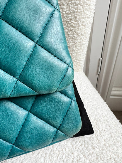 Chanel Maxi Single Flap in Teal Lambskin Silver Hardware