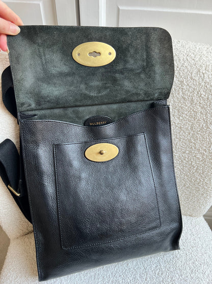 Mulberry Large Black Antony (RRP £695)