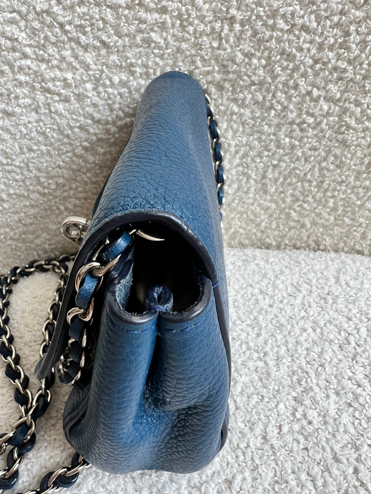 Mulberry Sea Blue Mini Lily