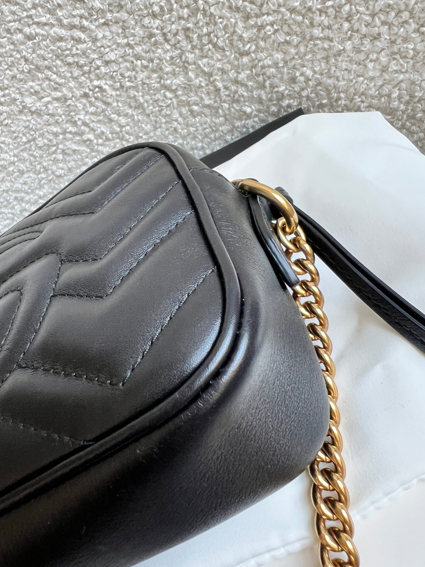 Gucci GG Black Marmont Mini Shoulder Bag (RRP £1,360)