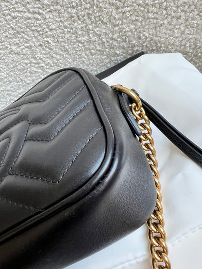 Gucci GG Black Marmont Mini Shoulder Bag (RRP £1,360)