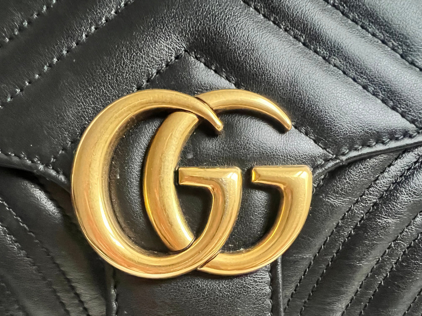 Gucci GG Black Marmont Small Shoulder Bag (RRP £2070)