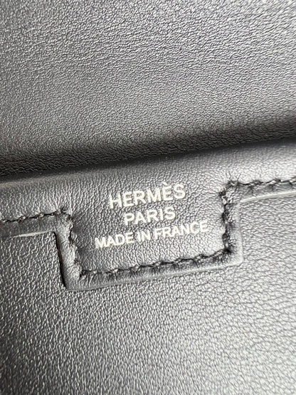 Hermes Jige Elan 29 Clutch in Bleu Nuit (RRP £3360)