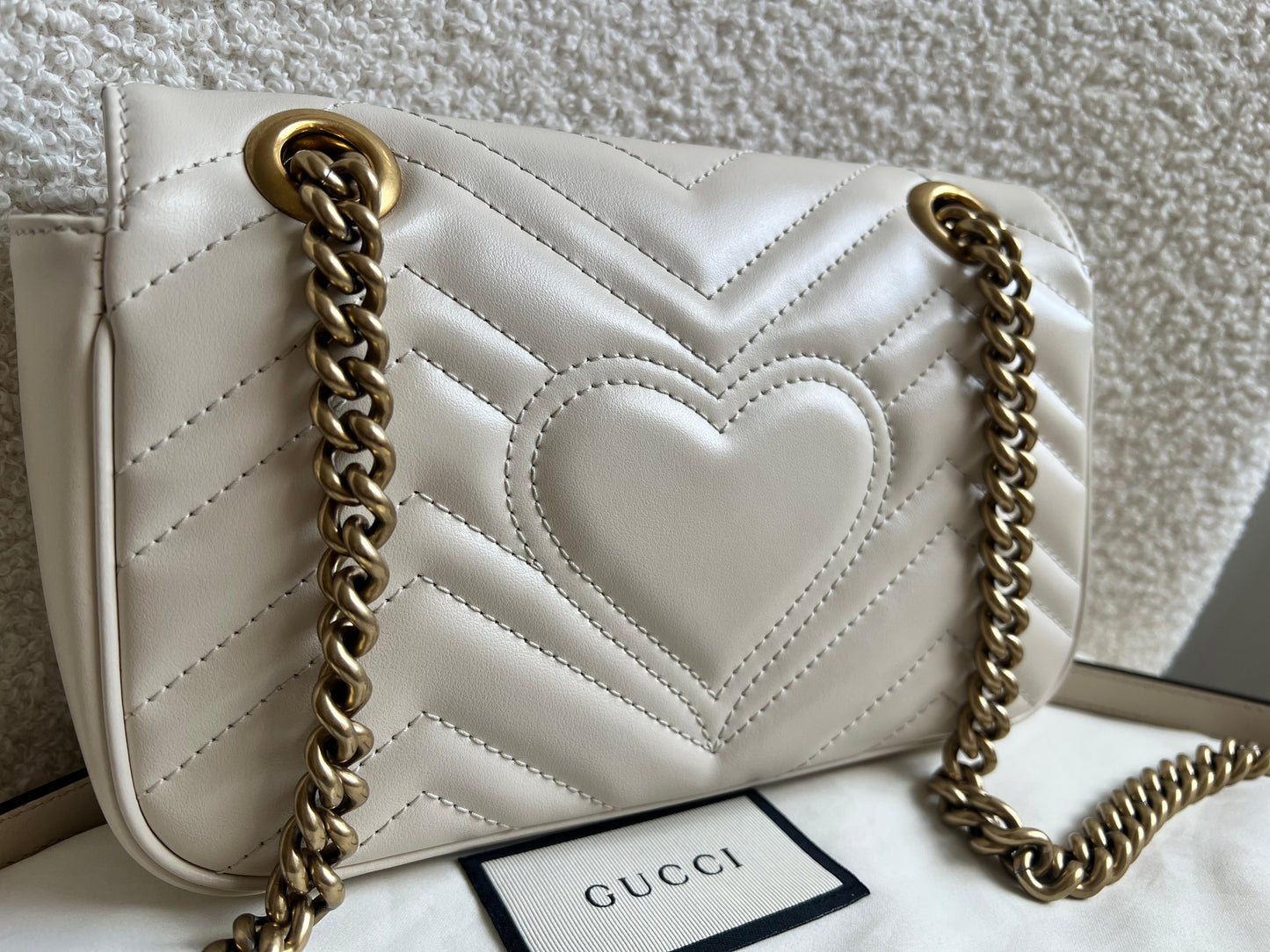 Gucci GG White Marmont Mini Shoulder Bag (RRP £1,890)