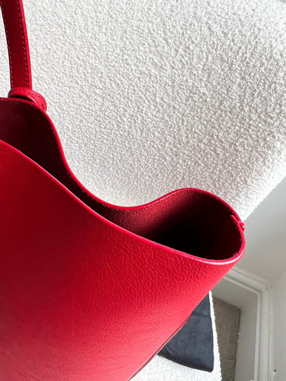 Yves Saint Laurent (YSL) Red E/W Shopping Tote (RRP £1115)
