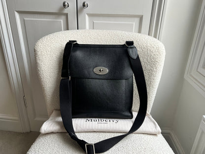 Mulberry Large Black Antony (RRP £825)