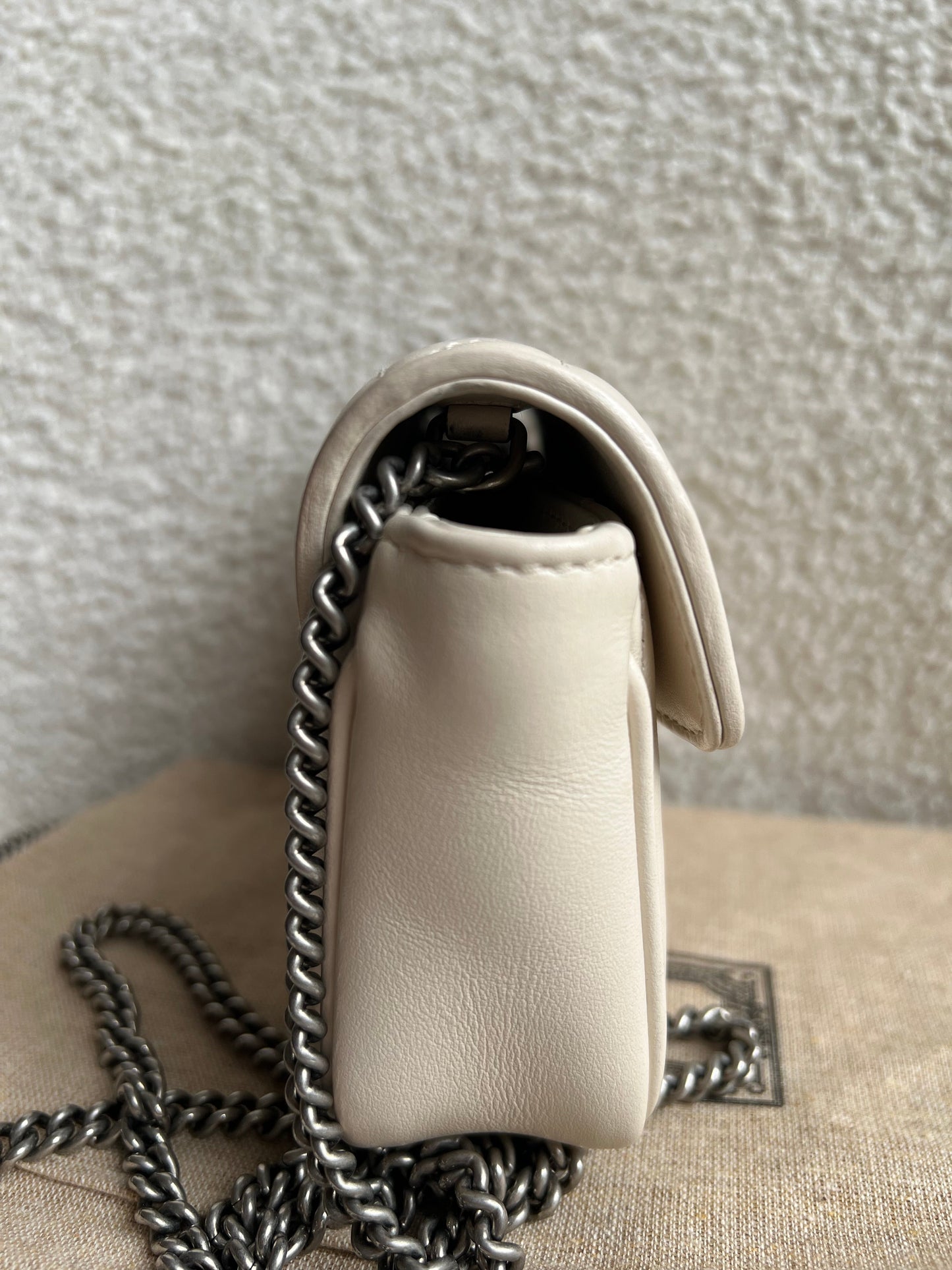 Gucci GG Cream Marmont Super Mini Aria Shoulder Bag (RRP £985)