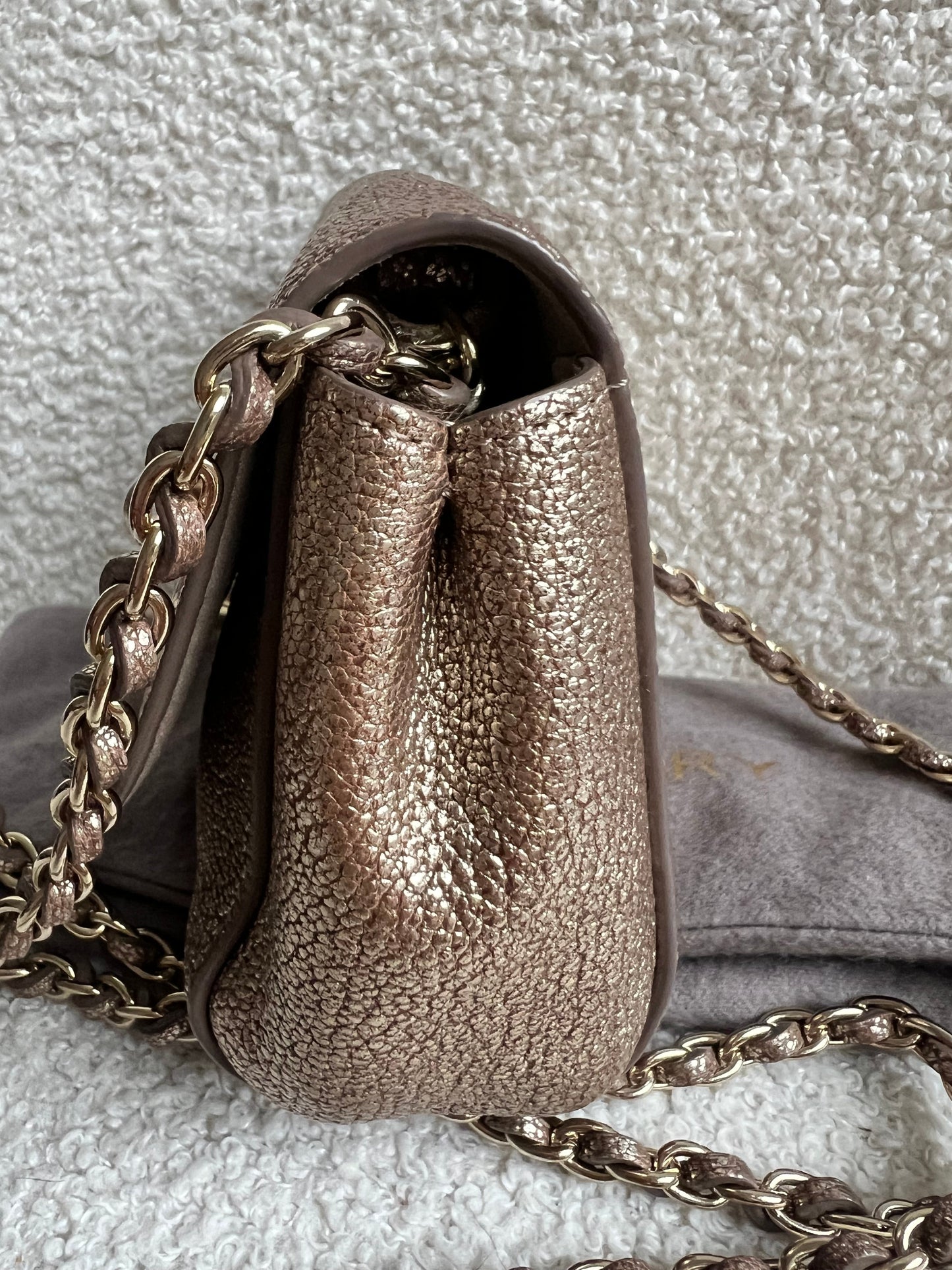 Mulberry Metallic Mushroom Mini Lily with gold Hardware