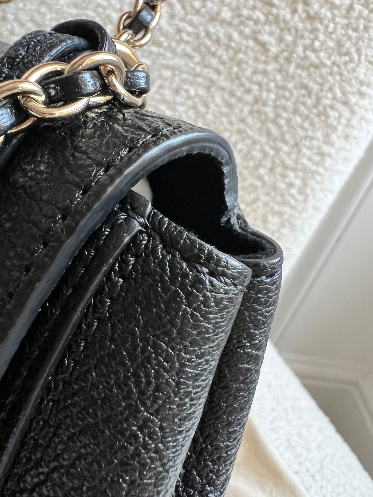 Mulberry Black Regular Lily with Gold Hardware (RRP £995)