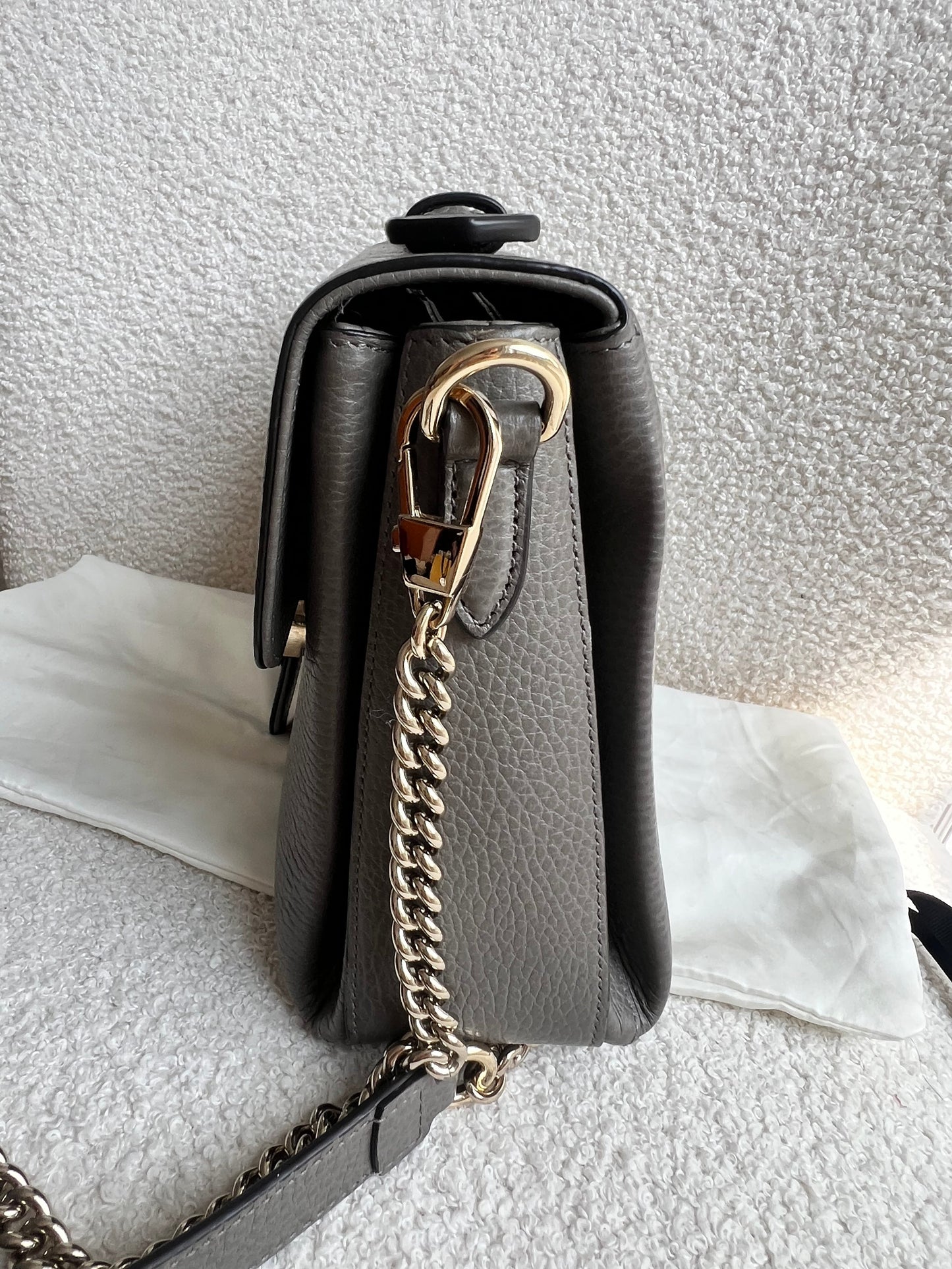 Gucci Interlocking GG Grey Medium Top Handle Bag (RRP £1,150)