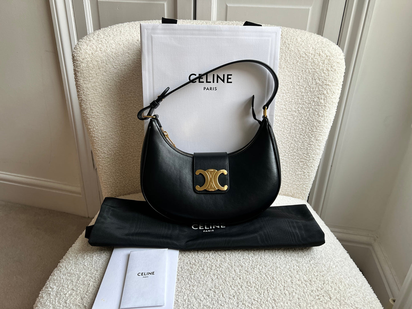 Celine Medium Ava Triomphe in Black (RRP £1850)