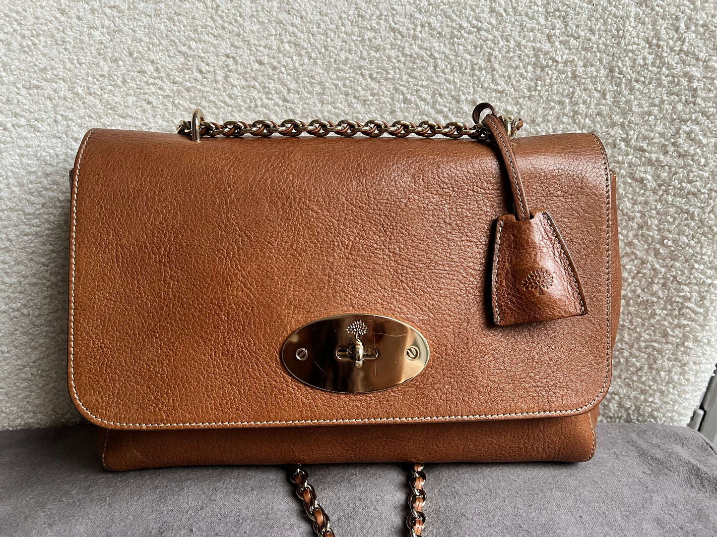 Mulberry Oak Medium Lily with Gold Hardware (RRP £1095)
