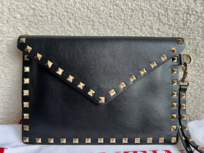 Valentino Garavani Rockstud Calfskin Clutch Pouch Black (RRP £570)