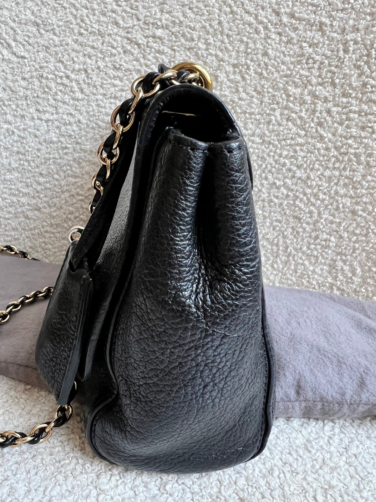 Mulberry Black Regular Lily with Gold Hardware (RRP £995)